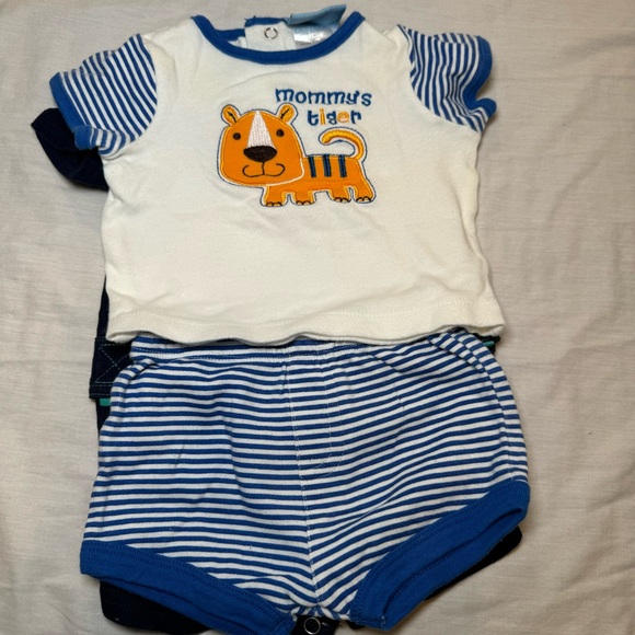 NB 0-3 Months Carters blue -navy, nautical sailor  onesie + vintage Carters set, - Picture 6 of 8